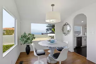 115 1st St, Pacific Grove, CA 93950 - Photo 2