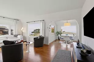 115 1st St, Pacific Grove, CA 93950 - Photo 8