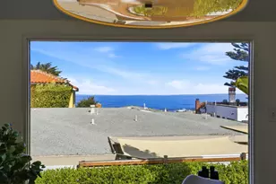 115 1st St, Pacific Grove, CA 93950 - Photo 4
