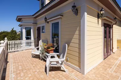 131 7th St, Pacific Grove, CA 93950 - Photo 40