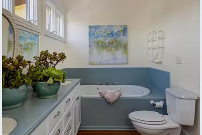 131 7th St, Pacific Grove, CA 93950 - Photo 22