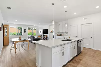 2761 Glenview Dr, Hollister, CA 95023 - Photo 14