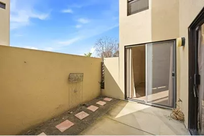 1067 Padre Dr 2, Salinas, CA 93901 - Photo 20