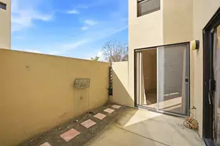 1067 Padre Dr 2, Salinas, CA 93901 - Photo 20