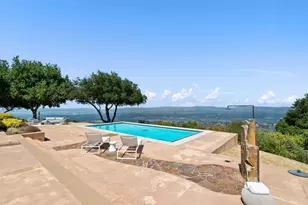 15060 Montebello Rd, Cupertino, CA 95014 - Photo 32