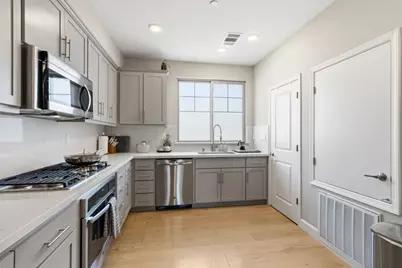 651 Cinnamon, Mountain View, CA 94043 - Photo 6