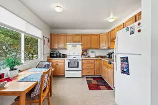 301 7th St, Pacific Grove, CA 93950 - Photo 22