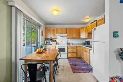 301 7th St, Pacific Grove, CA 93950 - Photo 8