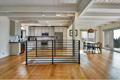 2323 Mastlands Dr, Oakland, CA 94611 - Photo 4