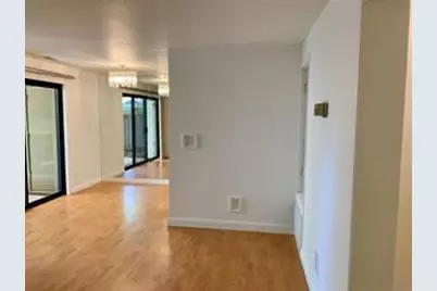 5693 Makati Cir D, San Jose, CA 95123 - Photo 4