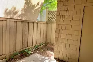 5693 Makati Cir D, San Jose, CA 95123 - Photo 22