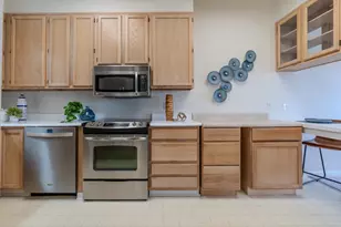 237 Bellevue Ave, Daly City, CA 94014 - Photo 16