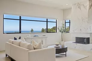 520 Lighthouse Ave 301, Pacific Grove, CA 93950 - Photo 4