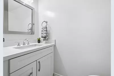 19124 Vineyard Ln, Saratoga, CA 95070 - Photo 12