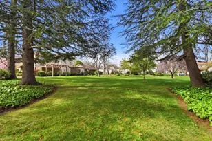 5902 Manorwood Ct, San Jose, CA 95129 - Photo 20