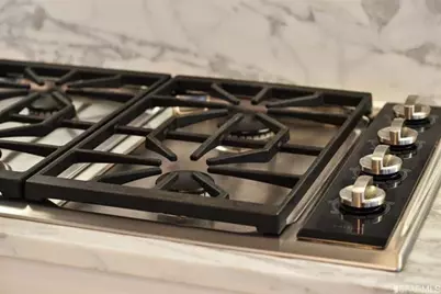 301 Mission St 303, San Francisco, CA 94105 - Photo 4