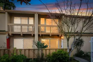 125 Connemara Way 32, Sunnyvale, CA 94087 - Photo 2