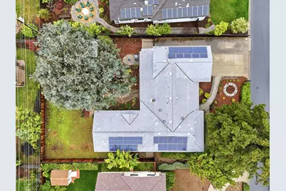 18762 Casa Blanca Ln, Saratoga, CA 95070 - Photo 34