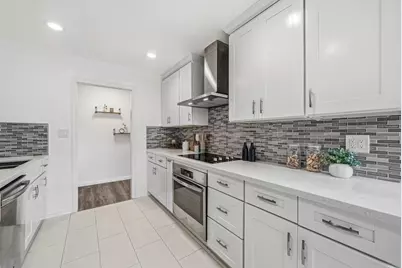136 S Mary Ave, Sunnyvale, CA 94086 - Photo 4