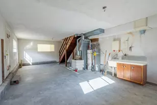 113 Seeno St, Monterey, CA 93940 - Photo 34