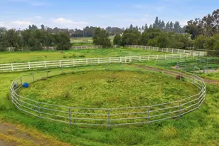 13575 Mammini Ct, San Martin, CA 95046 - Photo 12