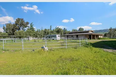 13575 Mammini Ct, San Martin, CA 95046 - Photo 44