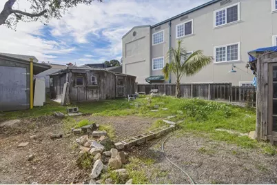 529 Wave St, Monterey, CA 93940 - Photo 8