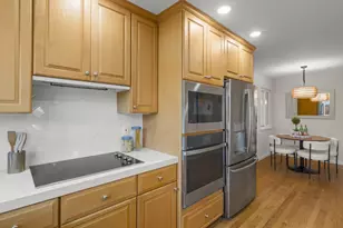 1494 Valcartier Dr, Sunnyvale, CA 94087 - Photo 20