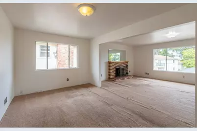 113 Seeno St, Monterey, CA 93940 - Photo 4