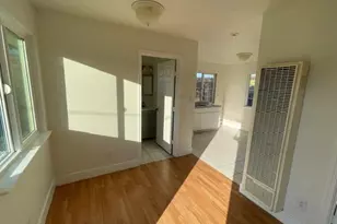 739 Pine Dr, Hollister, CA 95023 - Photo 2