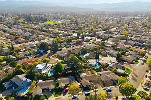 19735 Auburn Dr, Cupertino, CA 95014 - Photo 6