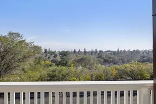 22208 Quinterno Ct, Cupertino, CA 95014 - Photo 16