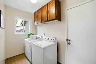 6856 Eldridge Dr, San Jose, CA 95120 - Photo 12