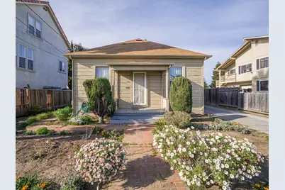 215 Palm Ave, Watsonville, CA 95076 - Photo 2