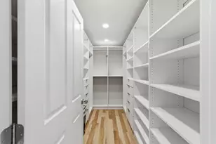 16508 Oleander Ave, Los Gatos, CA 95032 - Photo 18