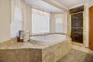 1222 Via Del Sol Rd, Salinas, CA 93907 - Photo 36