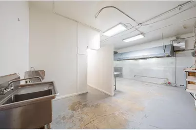 13 E Lake St, Salinas, CA 93901 - Photo 6