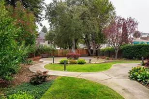 111 Saint Matthews Ave 402, San Mateo, CA 94401 - Photo 18