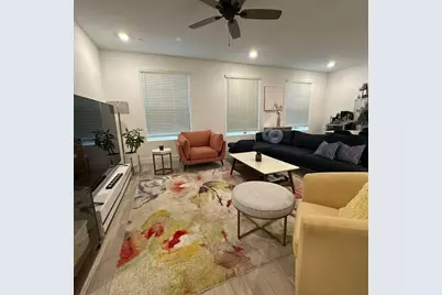 2732 E Teaberry Dr, Fresno, CA 93730 - Photo 4