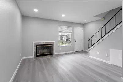 1062 Rymar Pl, San Jose, CA 95133 - Photo 4