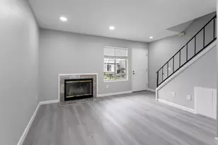 1062 Rymar Pl, San Jose, CA 95133 - Photo 4