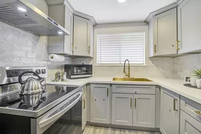 999 W Evelyn Ter 40, Sunnyvale, CA 94086 - Photo 8