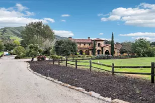 12220 Heritage, Gilroy, CA 95020 - Photo 2