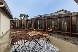 1130 Montecito Cir, Salinas, CA 93901 - Photo 20