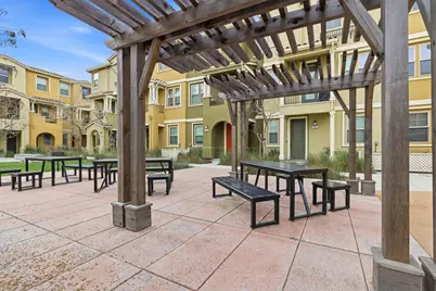 619 Cinnamon Cir, Mountain View, CA 94043 - Photo 18