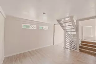 684 E Julian St, San Jose, CA 95112 - Photo 16