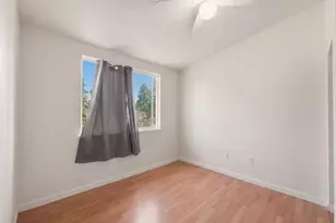 684 E Julian St, San Jose, CA 95112 - Photo 8