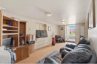 325 E Saint John St, San Jose, CA 95112 - Photo 12