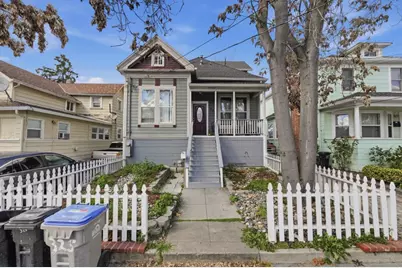 325 E Saint John St, San Jose, CA 95112 - Photo 2