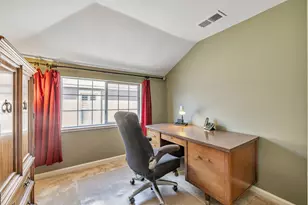 2158 Capitol Park Ct, San Jose, CA 95132 - Photo 14